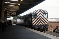 [2001H059]